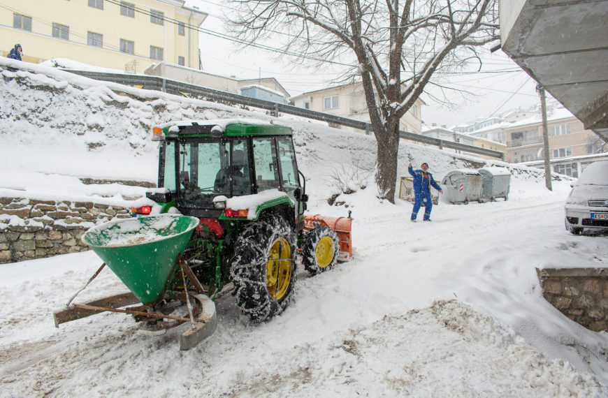 „Комуна“ и граѓаните – заедно за ефикасно справување со снегот